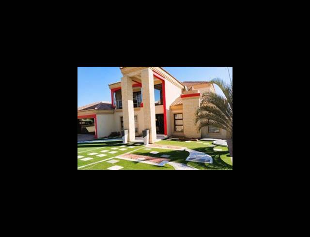 7 BEDROOM HOUSE FOR SALE IN CELTIC MEADOWS